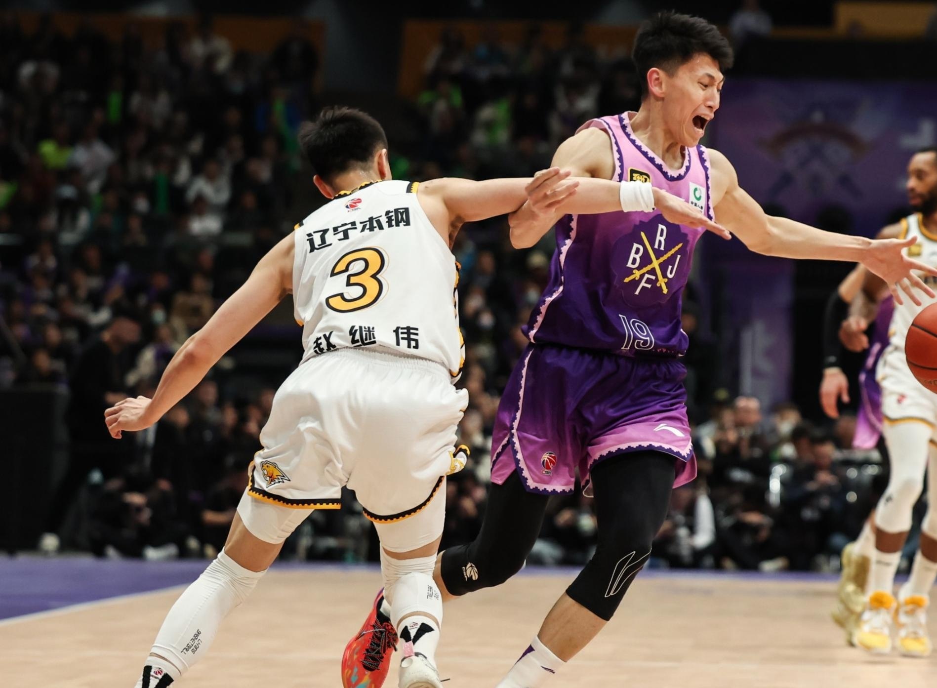 关于CBA常规赛转会期再迎强敌,里昂临场应变,主帅态度——目标明确,训练强度明显提升的信息 关于CBA常规赛转会期再迎强敌,里昂临场应变,主帅态度——目标明确,训练强度明显提升的信息