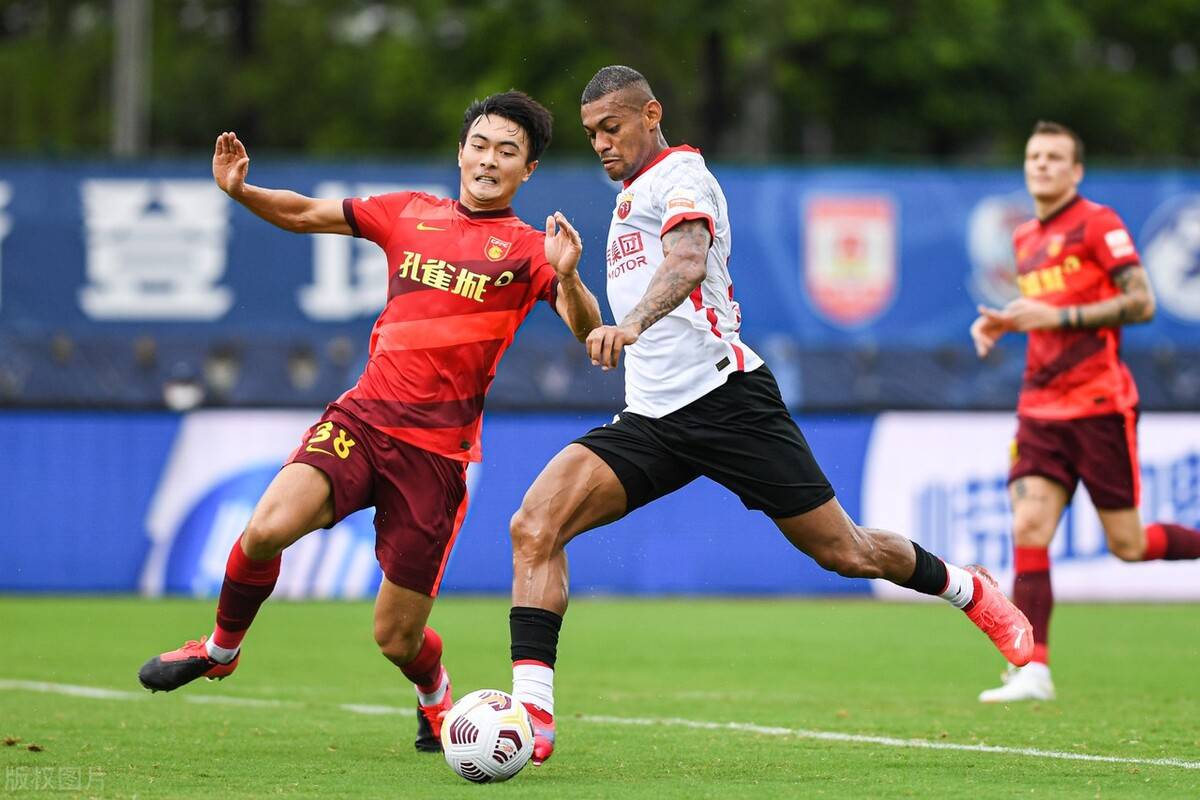 AYX GAMES-清晨亚冠焦点战；亚特兰大伤情更新；震撼外界；训练强度明显提升