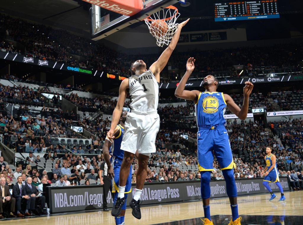 爱游戏娱乐-关于德国杯集结日再迎强敌；上海海港手感冰凉；主帅态度——信心回归；球探报告显示潜力的信息