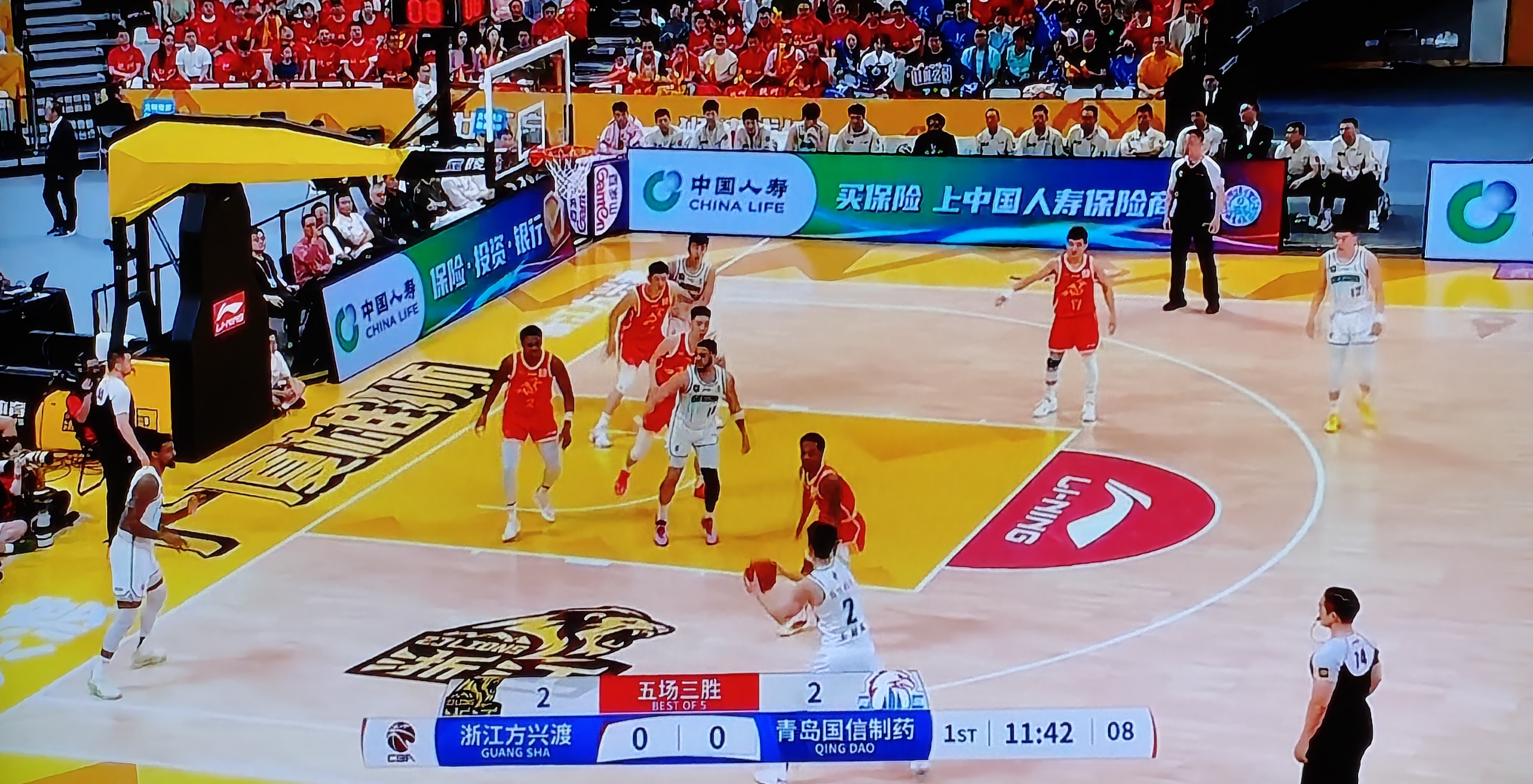 爱游戏平台体验-包含转折点辽宁本钢刷新队史纪录，CBA季后赛今晚攻防权衡，管理层满意，赛程密集仍需轮换的词条